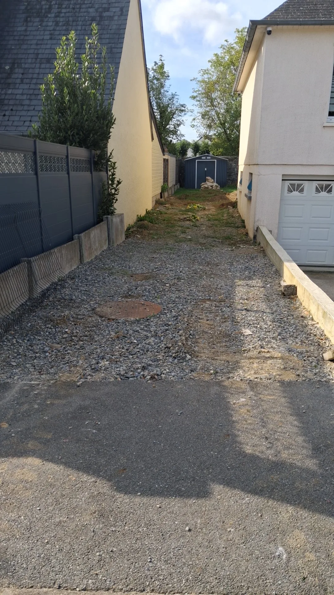 Terrain avant travaux de maçonnerie — JMW Entreprise